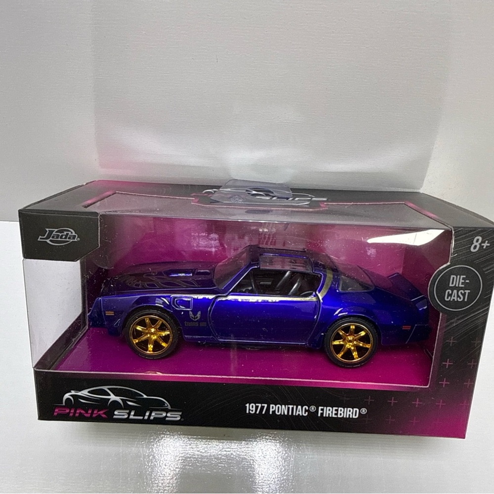 Jada pink slips 1977 Pontiac Firebird 1:32 scale die cast Sealed